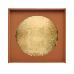  Plateau en bois laqué et feuille d’argent 18×18 – argile or  Signature